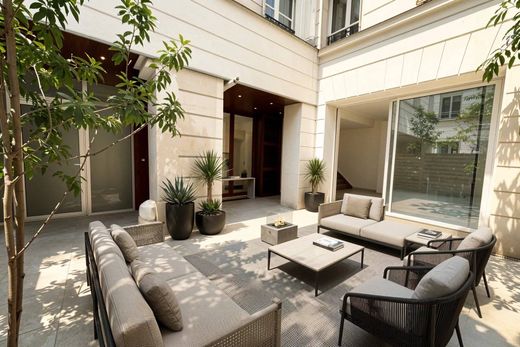 Квартира, Champs-Elysées, Madeleine, Triangle d’or, Paris