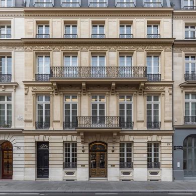 Apartment in Champs-Elysées, Madeleine, Triangle d’or, Paris