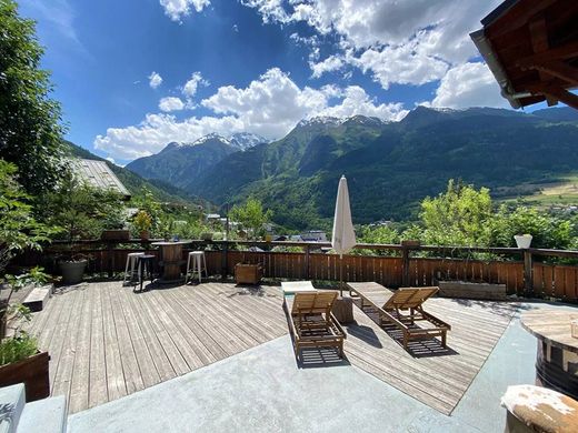 Chalet in Sainte-Foy-Tarentaise, Savoy