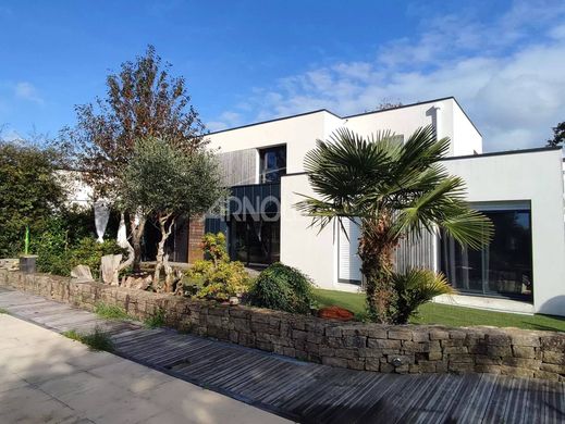Luxury home in Surzur, Morbihan
