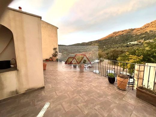 Albergo a Montegrosso, Corsica settentrionale