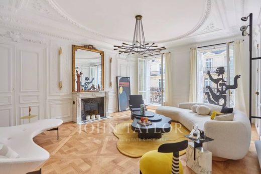 Apartment / Etagenwohnung in Champs-Elysées, Madeleine, Triangle d’or, Paris