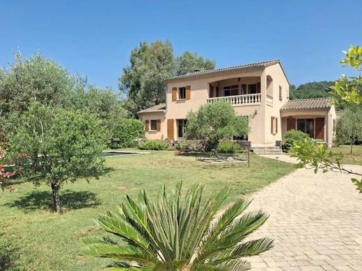 ‏בתי יוקרה ב  Les Vans, Ardèche