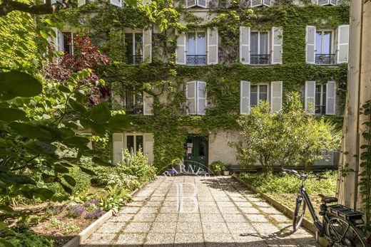 ‏דירה ב  כנסיית סן-סולפיס, Paris