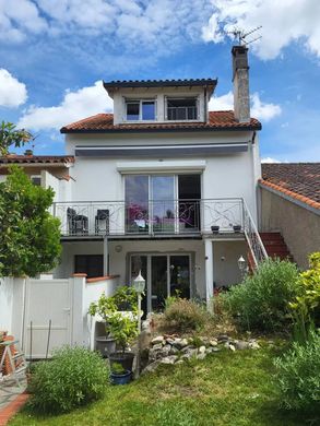 Casa di lusso a Portet-sur-Garonne, Alta Garonna