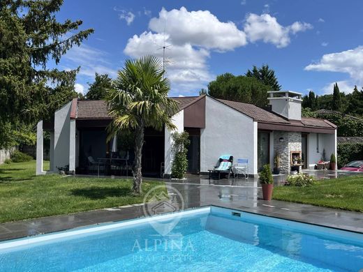 Villa in Vessy, Geneva