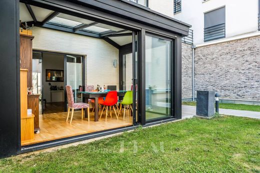 Luxus-Haus in Boulogne-Billancourt, Hauts-de-Seine