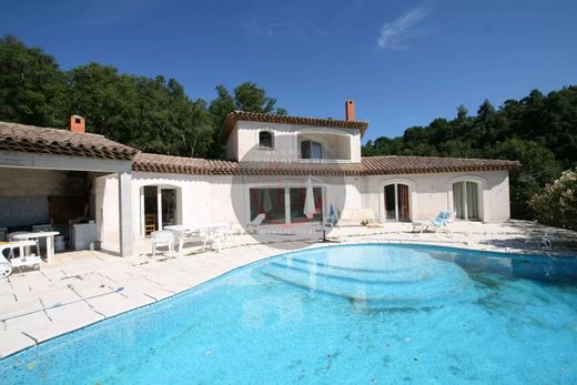 Вилла, Les Adrets-de-l'Estérel, Var