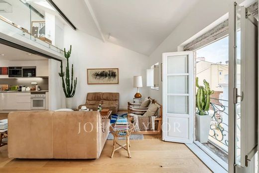 Apartment in Misericórdia, Lisbon