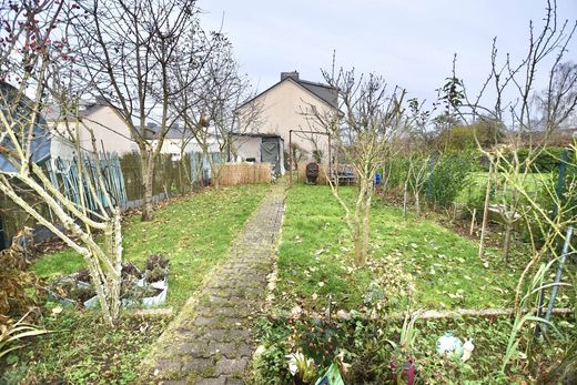 Casa de lujo en Pétange, Canton d'Esch-sur-Alzette