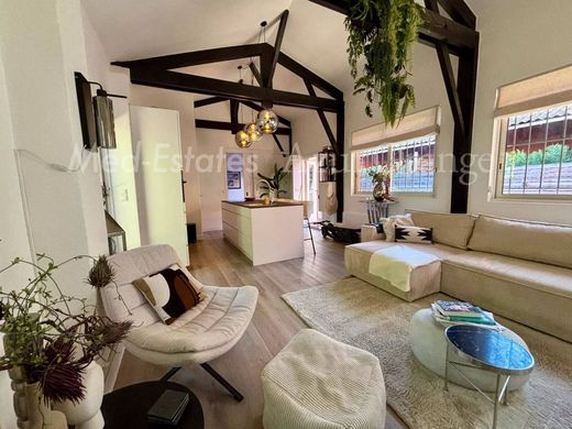 Apartament w Grimaud, Var