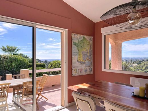 Luksusowy dom w La Gaude, Alpes-Maritimes