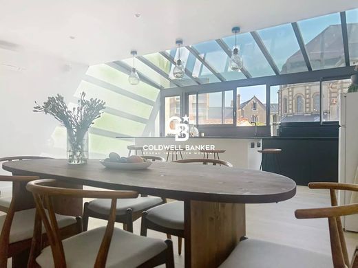 Luxus-Haus in Les Sables-d'Olonne, Vendée