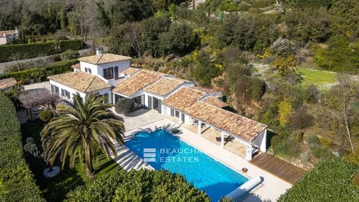 Villa in La Colle-sur-Loup, Alpes-Maritimes