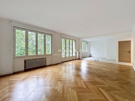 Apartment in Lyon, Rhône