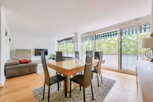 ‏דירה ב  Boulogne-Billancourt, Hauts-de-Seine