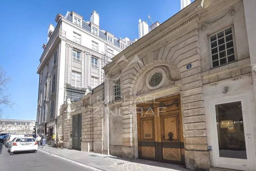 Daire Tour Eiffel, Invalides – Ecole Militaire, Saint-Thomas d’Aquin, Paris