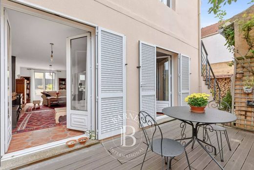 Casa di lusso a Bagnolet, Seine-Saint-Denis