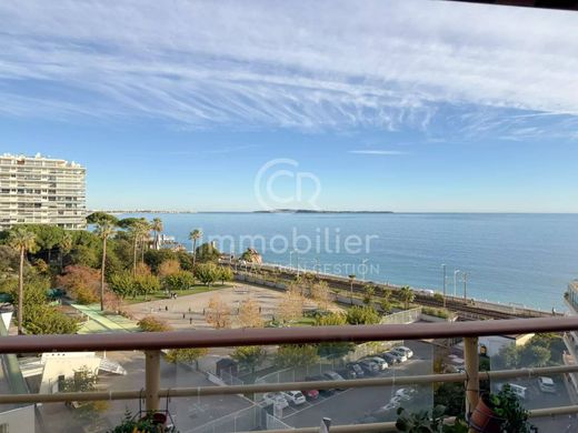 Piso / Apartamento en Cannes La Bocca, Alpes Marítimos