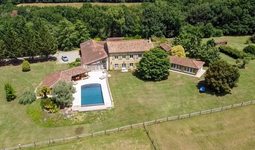 Casa di lusso a Mirepoix, Ariège