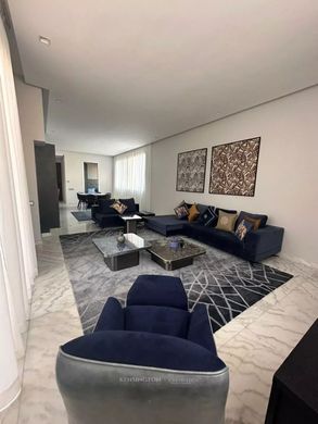 Apartment / Etagenwohnung in Marrakesch, Marrakech