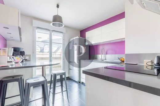 Apartment in Wissous, Essonne