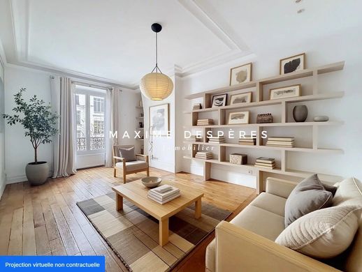 Apartment / Etagenwohnung in Neuilly-sur-Seine, Hauts-de-Seine