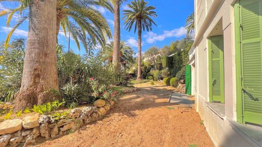 Daire Magagnosc, Alpes-Maritimes