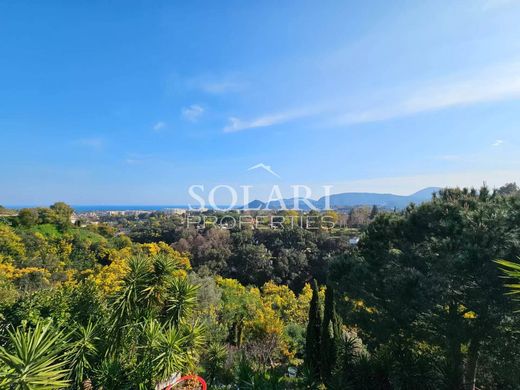 Villa a Mandelieu-la-Napoule, Alpi Marittime