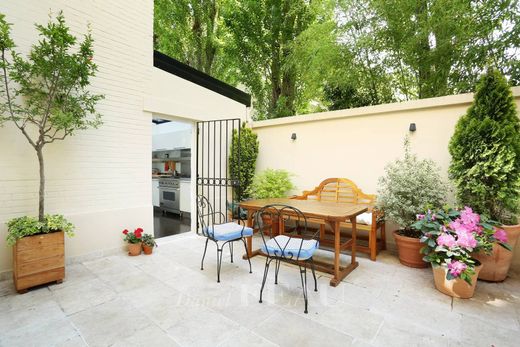 호화 저택 / 뇌이쉬르센, Hauts-de-Seine