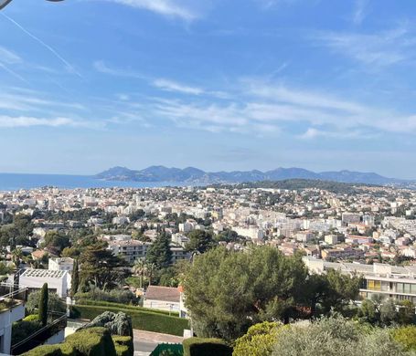 Apartment in Le Cannet, Alpes-Maritimes