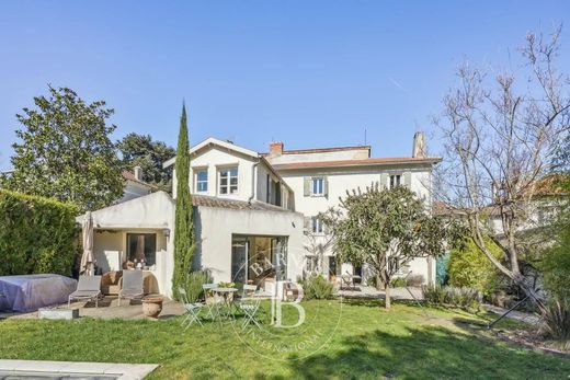 Элитный дом, Tassin-la-Demi-Lune, Rhône