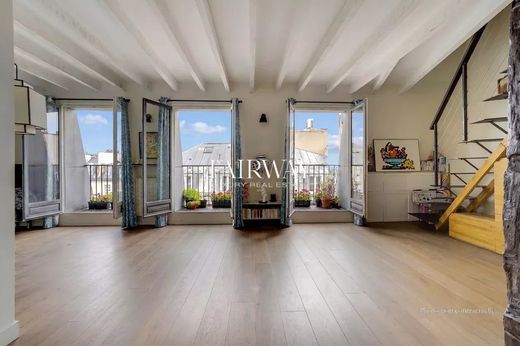 Appartement à Provence-Opéra – Grands Boulevards, Paris