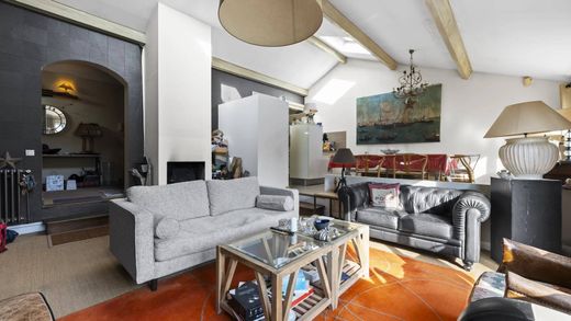 빌라 / Vaucresson, Hauts-de-Seine