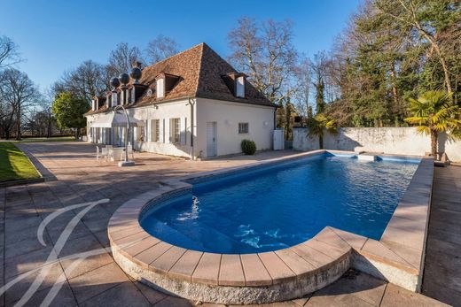Luxury home in Presinge, Geneva