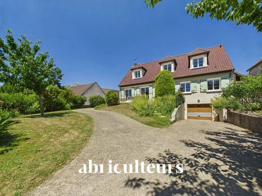 Luxury home in Courdimanche, Val d'Oise