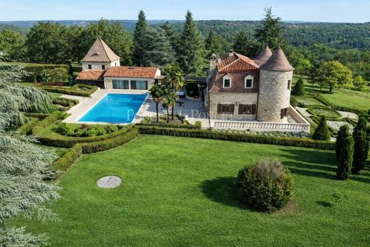 Luxury home in Luzech, Lot