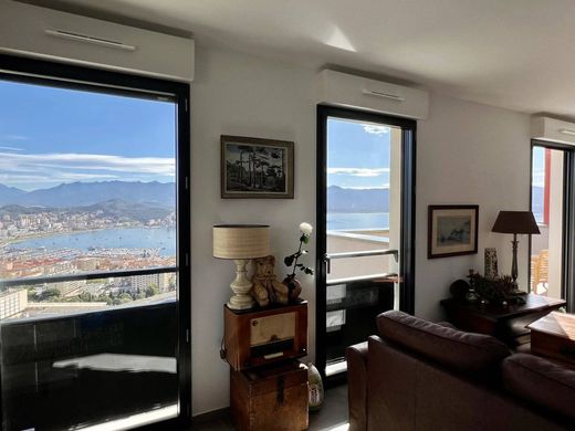 Piso / Apartamento en Ajaccio, Córcega del Sur