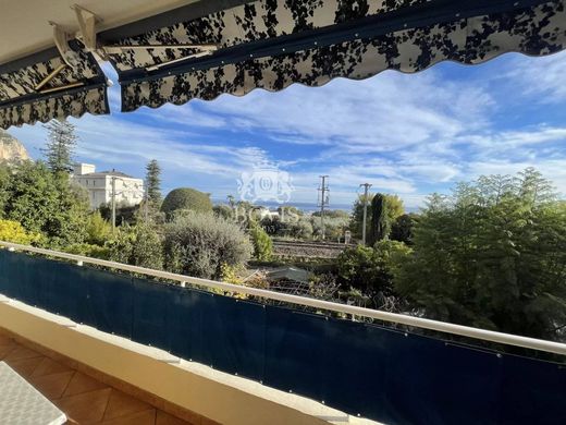 Appartement à Beaulieu-sur-Mer, Alpes-Maritimes