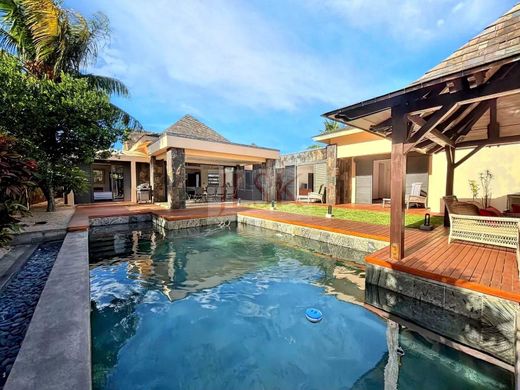 Villa Péreybère, Rivière du Rempart District