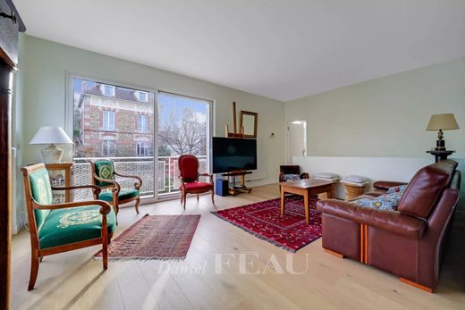 Luxury home in Viroflay, Yvelines