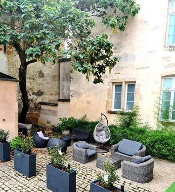 Apartment in Beaune, Cote d'Or