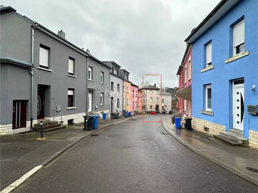 Maison de luxe à Dudelange, Canton d'Esch-sur-Alzette