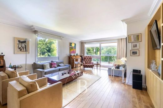 Apartment in Le Chesnay, Yvelines