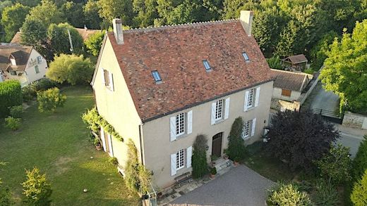 Casa rural / Casa de pueblo en Briantes, Indre