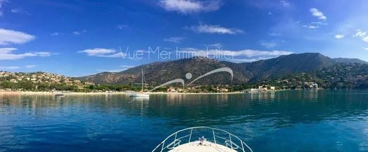 Apartment in Le Lavandou, Var