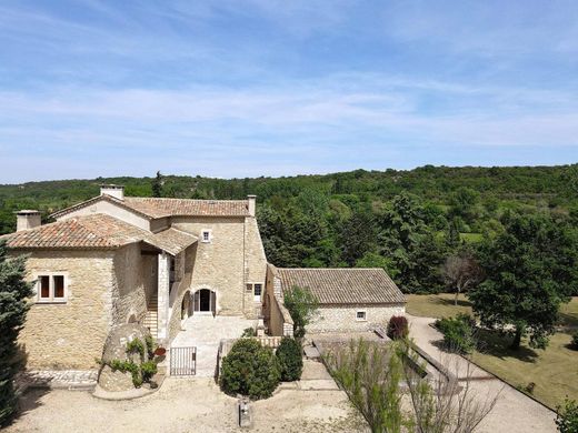 Luxe woning in Uzès, Gard