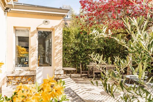 Luxury home in Chatou, Yvelines