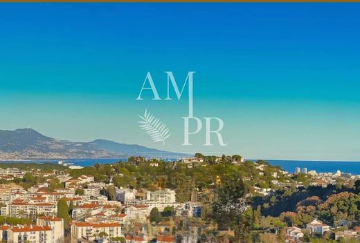 Villa in Vallauris, Alpes-Maritimes