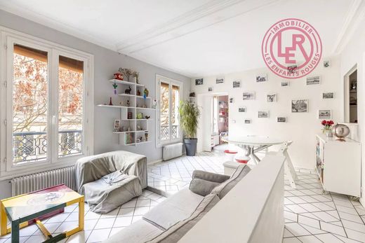 Apartment / Etagenwohnung in Canal Saint Martin, Château d’Eau, Porte Saint-Denis, Paris